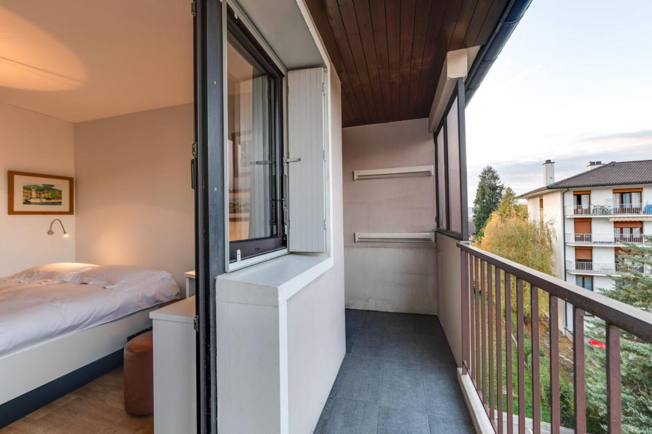 Les Sorbiers - Appartement 2 chambres dernier étage - parking&terrasse Annecy Esterno foto